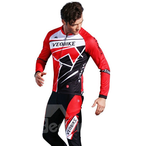 Eng anliegende Radsportbekleidung von Passionate Racing 