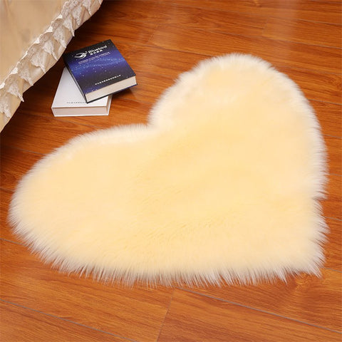 Fluffy Area Rugs Bedroom Living Room Heart Furry Faux Sheepskin Fur Floor Carpet for Girl Room Indoor Decor Mat