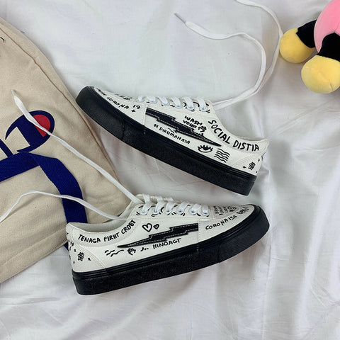 Japanese Little White Shoes Women"s Spring Canvas Shoes
